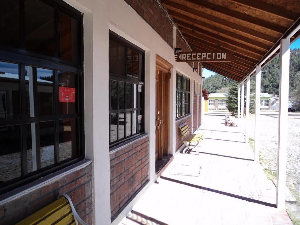 Hotel Cascada Inn Creel Exterior photo