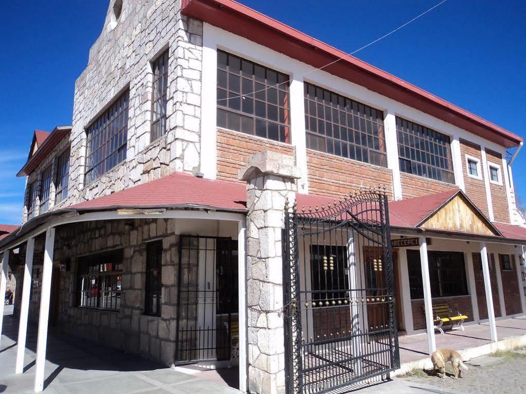 Hotel Cascada Inn Creel Exterior photo